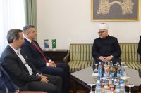 politi-ki-predstavnici-bo-njaka-iz-hercegovine-kod-muftije-mostarskog-dr-salem-ef-dedovi-a-mostar-7-oktobar-2026-godine-7-