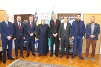 politi-ki-predstavnici-bo-njaka-iz-hercegovine-kod-muftije-mostarskog-dr-salem-ef-dedovi-a-mostar-7-oktobar-2026-godine-8-