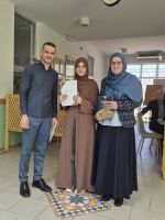 IMG-3de66ce5da343a0f7d6d646fc1aa694f-V